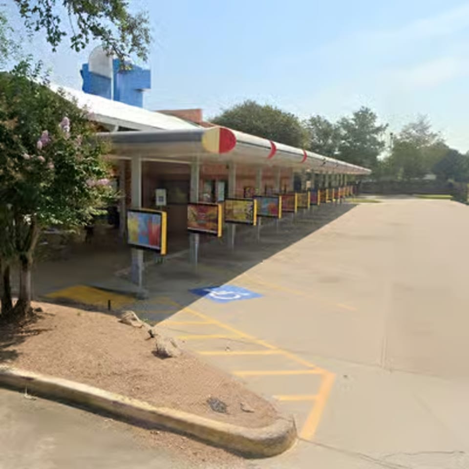We’re Located in Houston, TX (S Post Oak Rd)