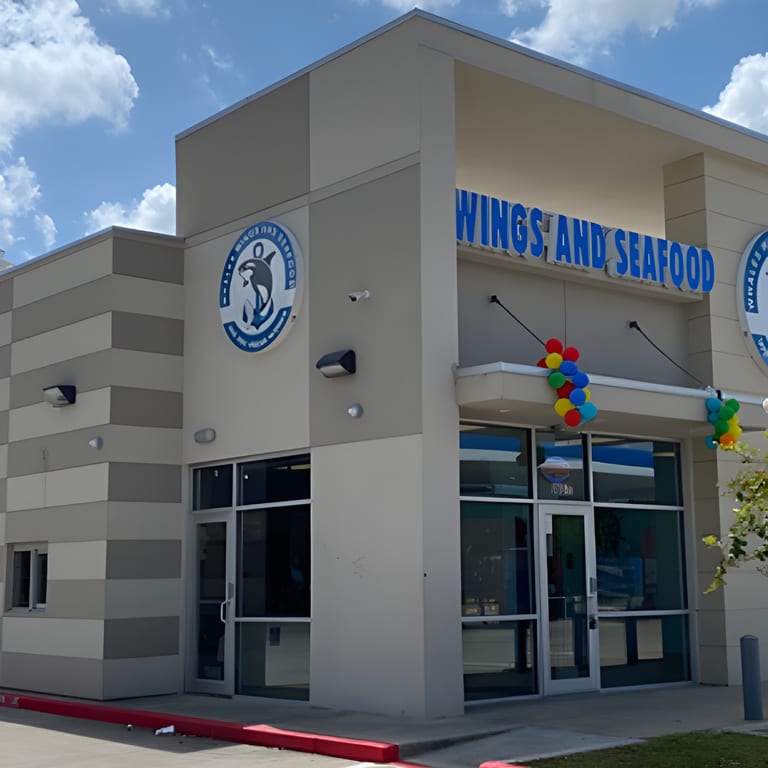 Whales Wings & Seafood – Houston (Cullen Blvd)