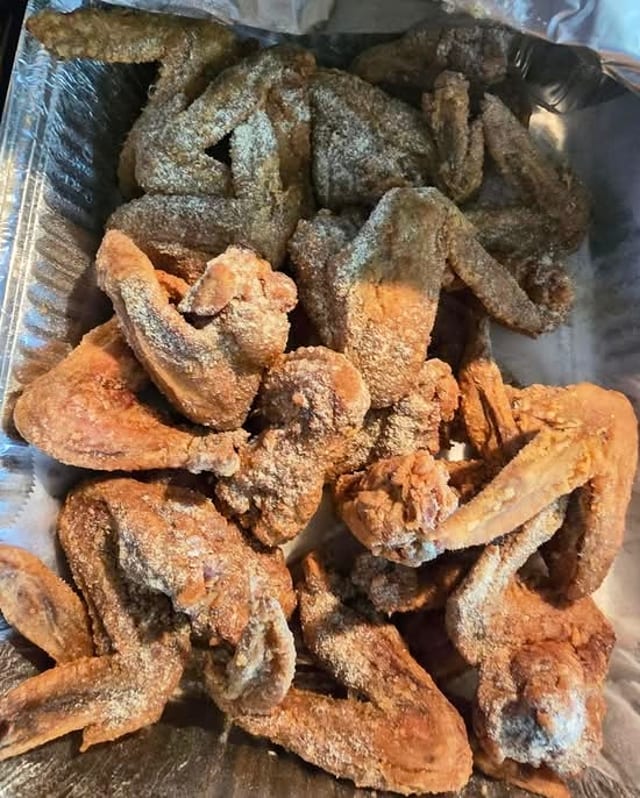70 Family Wings.